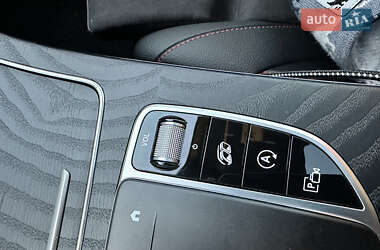 Внедорожник / Кроссовер Mercedes-Benz GLC-Class 2022 в 