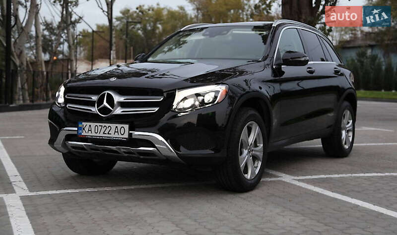 Внедорожник / Кроссовер Mercedes-Benz GLC-Class 2017 в Киеве