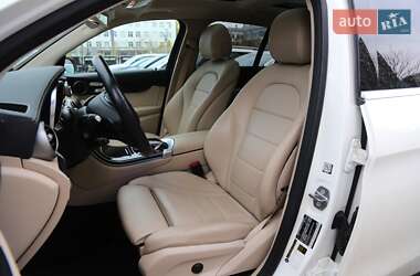 Внедорожник / Кроссовер Mercedes-Benz GLC-Class 2020 в 