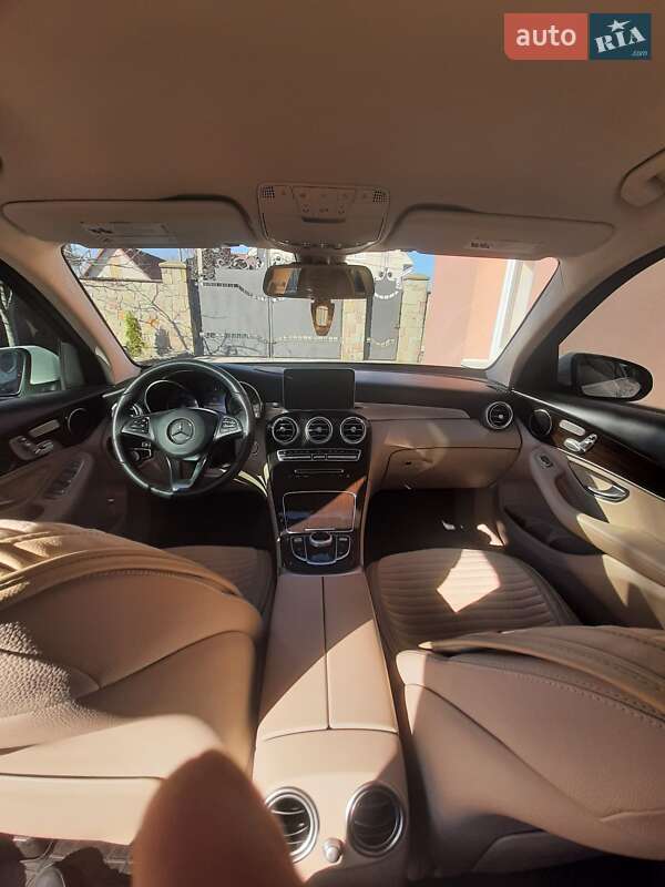 Внедорожник / Кроссовер Mercedes-Benz GLC-Class 2019 в Тернополе