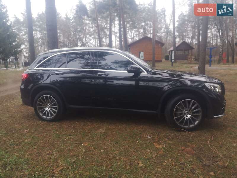 Внедорожник / Кроссовер Mercedes-Benz GLC-Class 2016 в Сумах