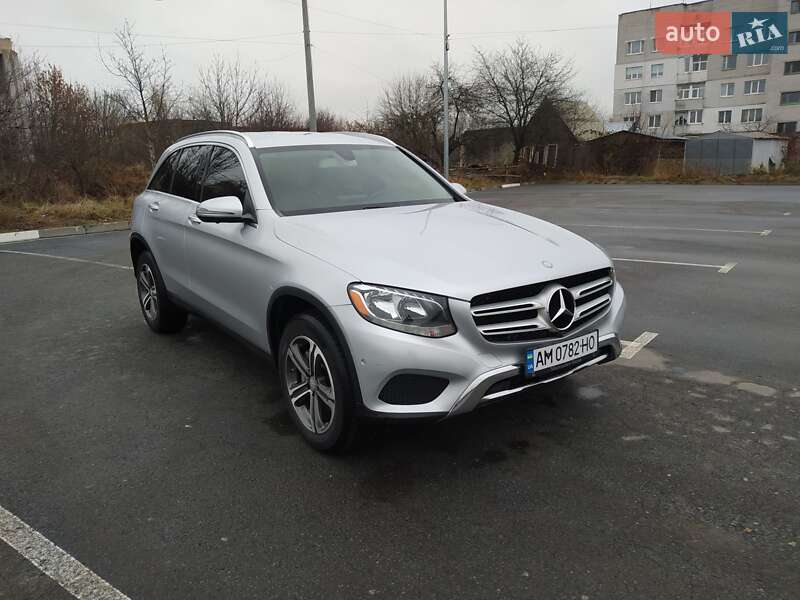 Внедорожник / Кроссовер Mercedes-Benz GLC-Class 2015 в Житомире
