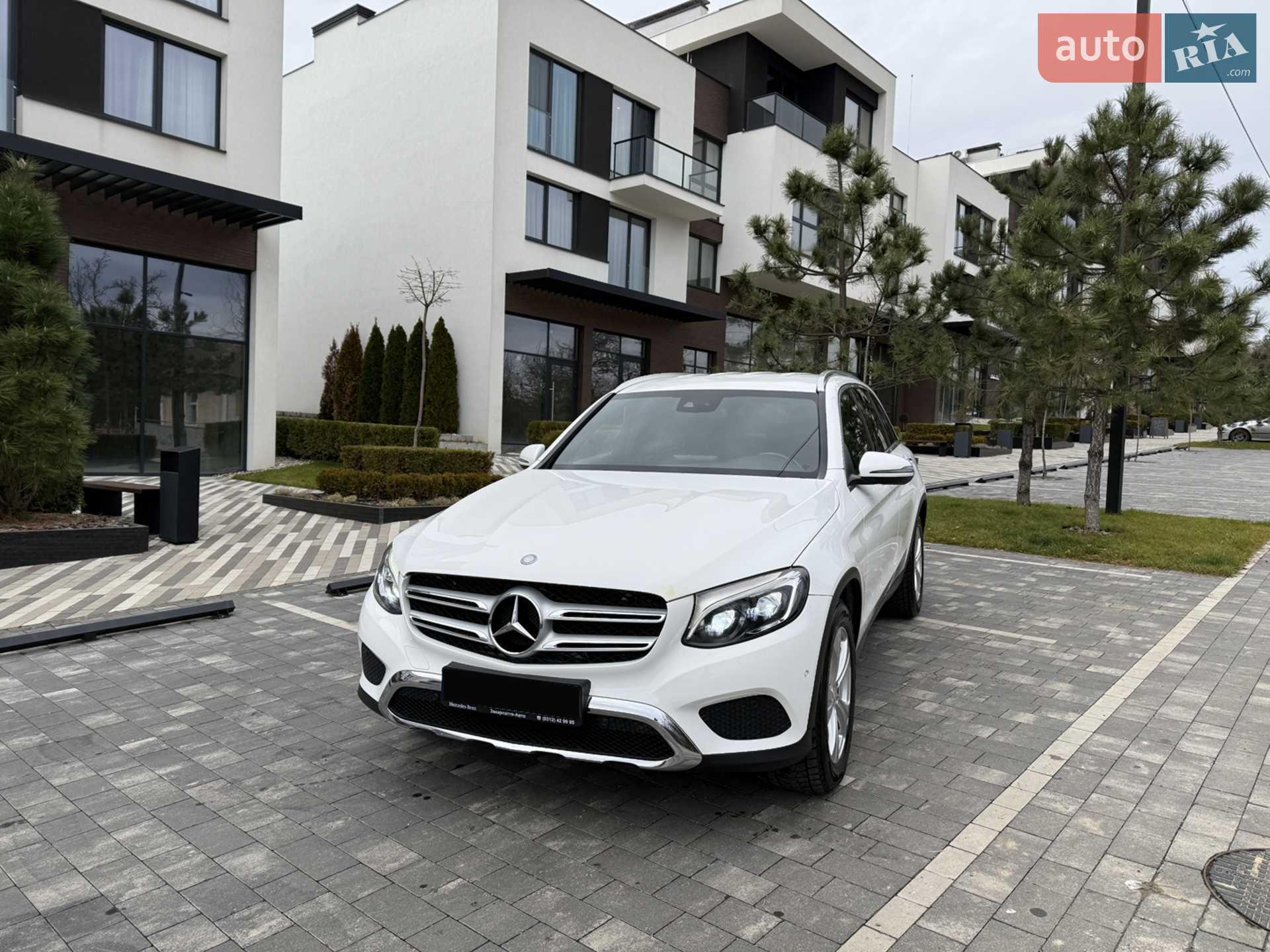 2015 Mercedes-Benz GLC - фото 1