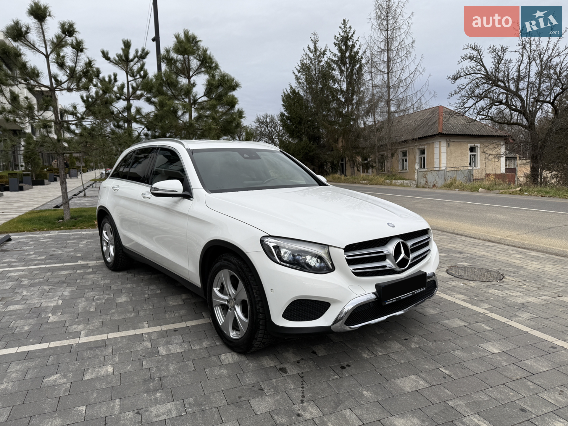 2015 Mercedes-Benz GLC - мініатюра 4