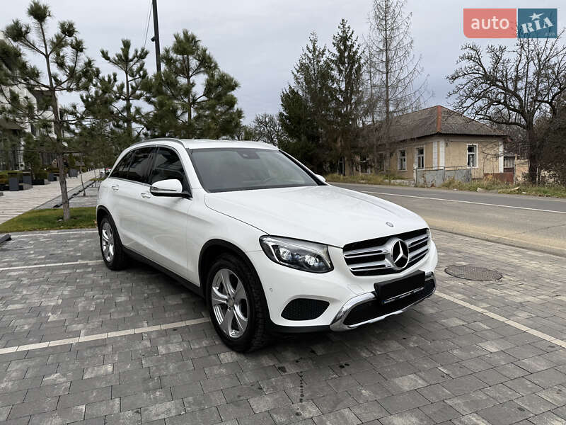 Внедорожник / Кроссовер Mercedes-Benz GLC-Class 2015 в Ужгороде