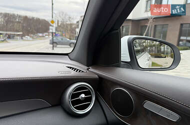 Внедорожник / Кроссовер Mercedes-Benz GLC-Class 2015 в 