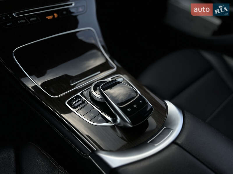 Позашляховик / Кросовер Mercedes-Benz GLC-Class 2015 в Івано-Франківську