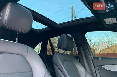 Внедорожник / Кроссовер Mercedes-Benz GLC-Class 2019 в 