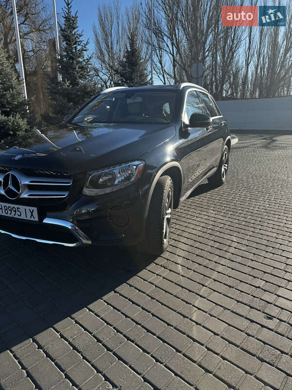 Позашляховик / Кросовер Mercedes-Benz GLC-Class 2016 в Одесі