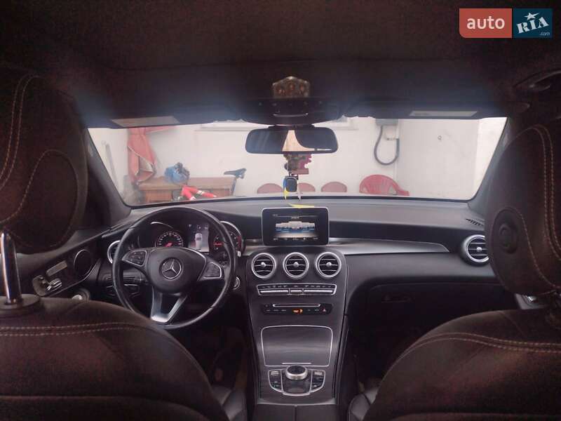 Внедорожник / Кроссовер Mercedes-Benz GLC-Class 2017 в Киеве