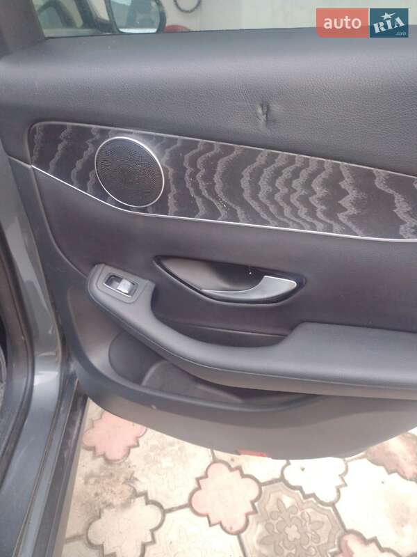 Внедорожник / Кроссовер Mercedes-Benz GLC-Class 2017 в Киеве