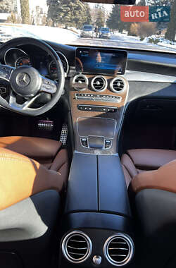 Внедорожник / Кроссовер Mercedes-Benz GLC-Class 2021 в 