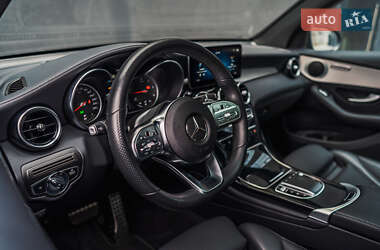 Внедорожник / Кроссовер Mercedes-Benz GLC-Class 2021 в 