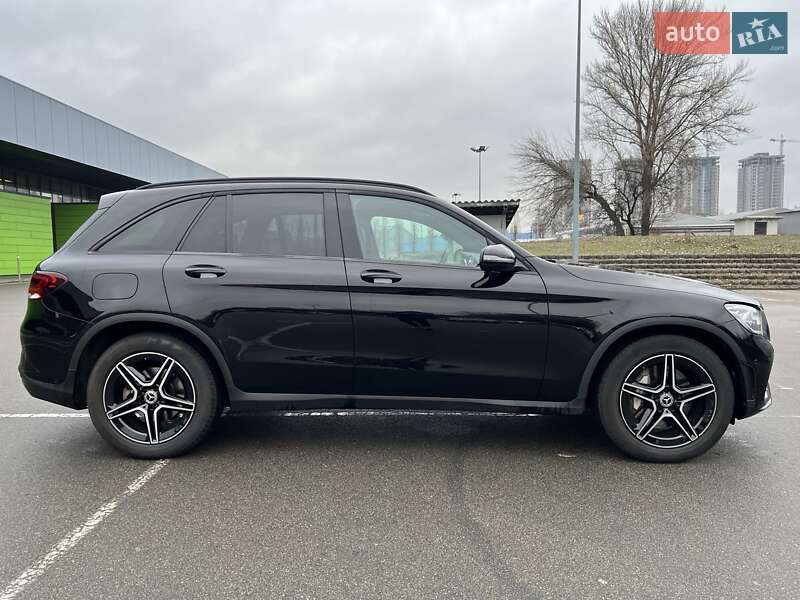 Позашляховик / Кросовер Mercedes-Benz GLC-Class 2021 в Києві