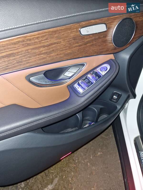 Внедорожник / Кроссовер Mercedes-Benz GLC-Class 2021 в Киеве