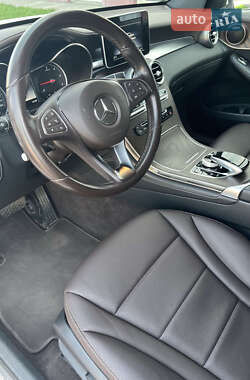 Внедорожник / Кроссовер Mercedes-Benz GLC-Class 2018 в 