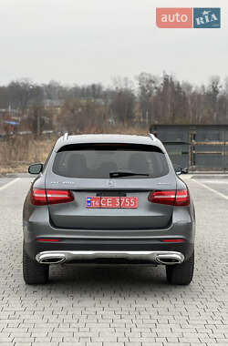 Внедорожник / Кроссовер Mercedes-Benz GLC-Class 2018 в 