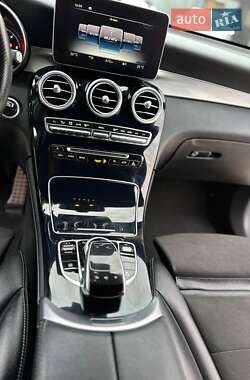 Внедорожник / Кроссовер Mercedes-Benz GLC-Class 2017 в 