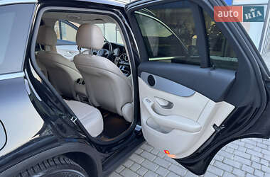 Внедорожник / Кроссовер Mercedes-Benz GLC-Class 2016 в 