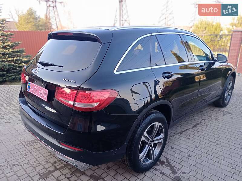Внедорожник / Кроссовер Mercedes-Benz GLC-Class 2017 в Львове