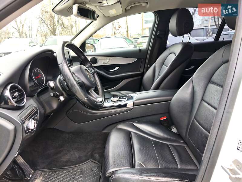Позашляховик / Кросовер Mercedes-Benz GLC-Class 2015 в Дніпрі