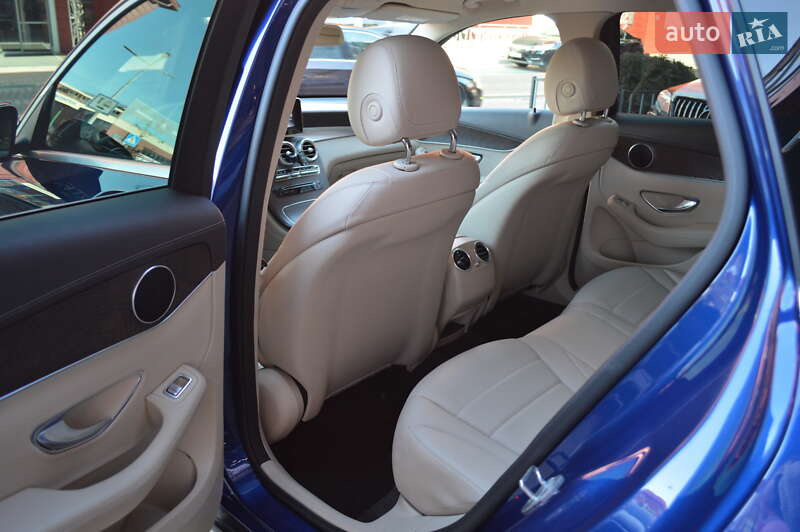 Внедорожник / Кроссовер Mercedes-Benz GLC-Class 2018 в Львове