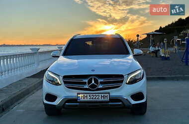 Позашляховик / Кросовер Mercedes-Benz GLC-Class 2017 в 