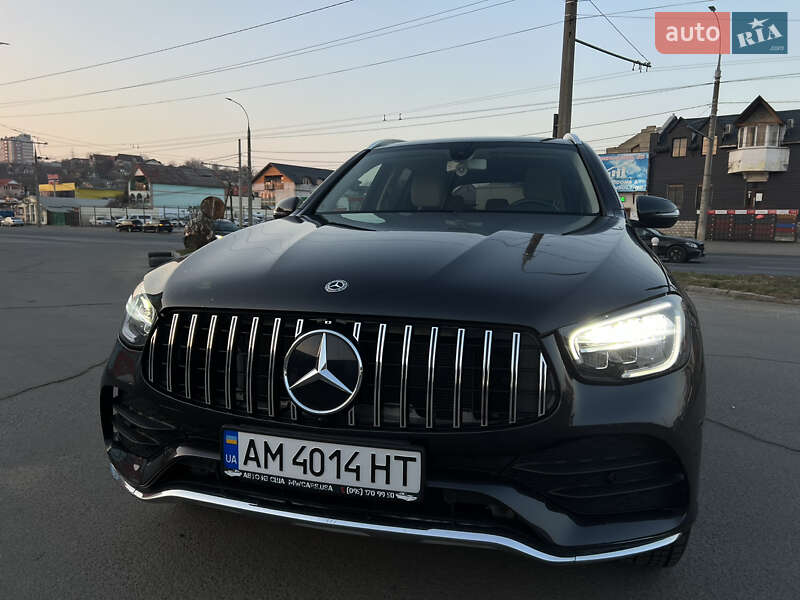 Позашляховик / Кросовер Mercedes-Benz GLC-Class 2020 в 