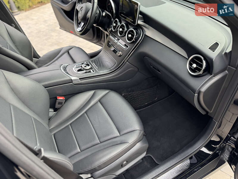Внедорожник / Кроссовер Mercedes-Benz GLC-Class 2019 в Киеве
