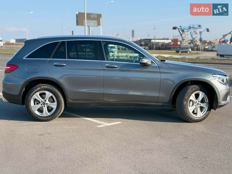 Внедорожник / Кроссовер Mercedes-Benz GLC-Class 2018 в Львове