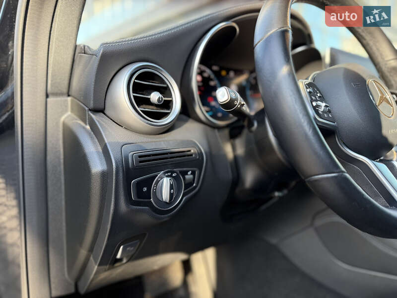 Позашляховик / Кросовер Mercedes-Benz GLC-Class 2020 в Львові