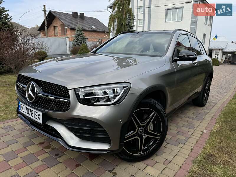 Внедорожник / Кроссовер Mercedes-Benz GLC-Class 2022 в 