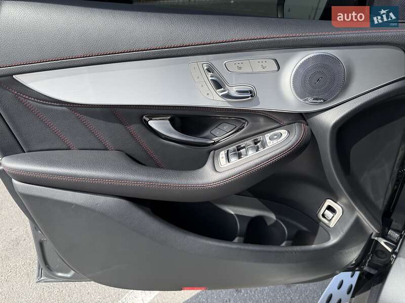 Внедорожник / Кроссовер Mercedes-Benz GLC-Class 2018 в Днепре фото 12 Внедорожник / Кроссовер Mercedes-Benz GLC-Class 2018 в Днепре