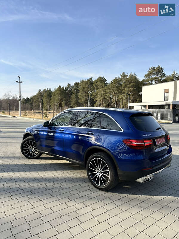 Внедорожник / Кроссовер Mercedes-Benz GLC-Class 2019 в Ковеле