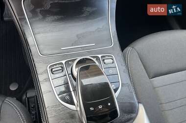 Внедорожник / Кроссовер Mercedes-Benz GLC-Class 2016 в 