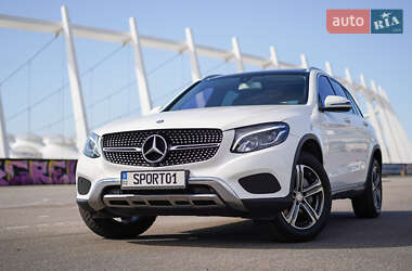 Позашляховик / Кросовер Mercedes-Benz GLC-Class 2015 в 