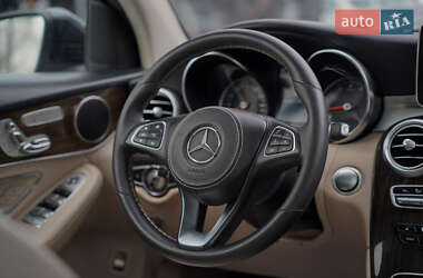 Внедорожник / Кроссовер Mercedes-Benz GLC-Class 2018 в 