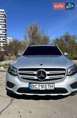 Внедорожник / Кроссовер Mercedes-Benz GLC-Class 2017 в 