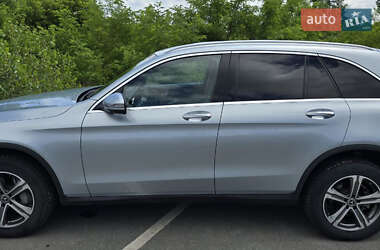 Внедорожник / Кроссовер Mercedes-Benz GLC-Class 2017 в 