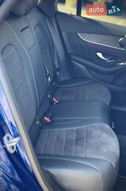 Позашляховик / Кросовер Mercedes-Benz GLC-Class 2021 в 