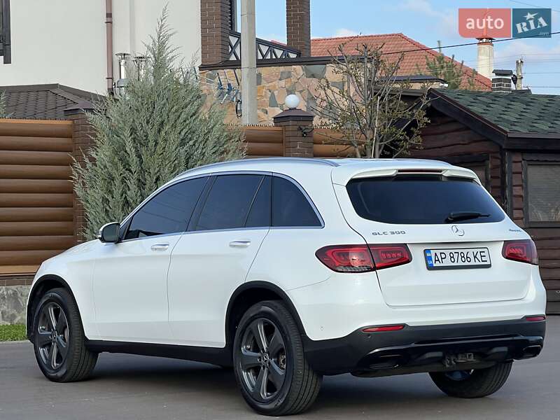 Внедорожник / Кроссовер Mercedes-Benz GLC-Class 2020 в Киеве фото 19 Внедорожник / Кроссовер Mercedes-Benz GLC-Class 2020 в Киеве