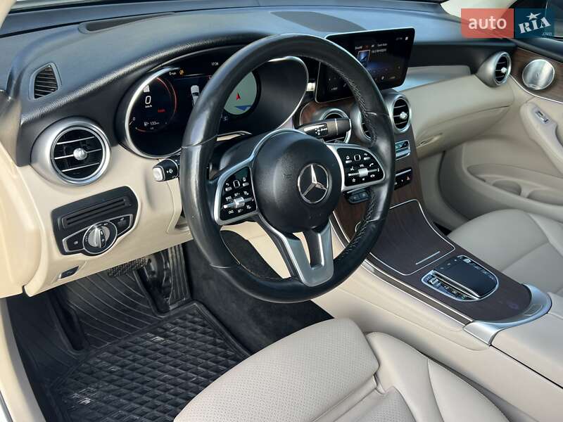 Внедорожник / Кроссовер Mercedes-Benz GLC-Class 2020 в Киеве фото 39 Внедорожник / Кроссовер Mercedes-Benz GLC-Class 2020 в Киеве