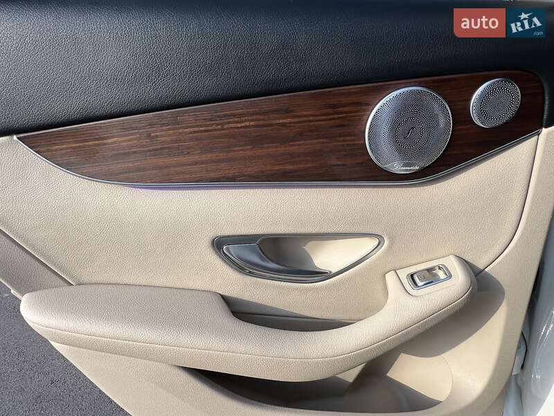 Внедорожник / Кроссовер Mercedes-Benz GLC-Class 2020 в Киеве фото 45 Внедорожник / Кроссовер Mercedes-Benz GLC-Class 2020 в Киеве