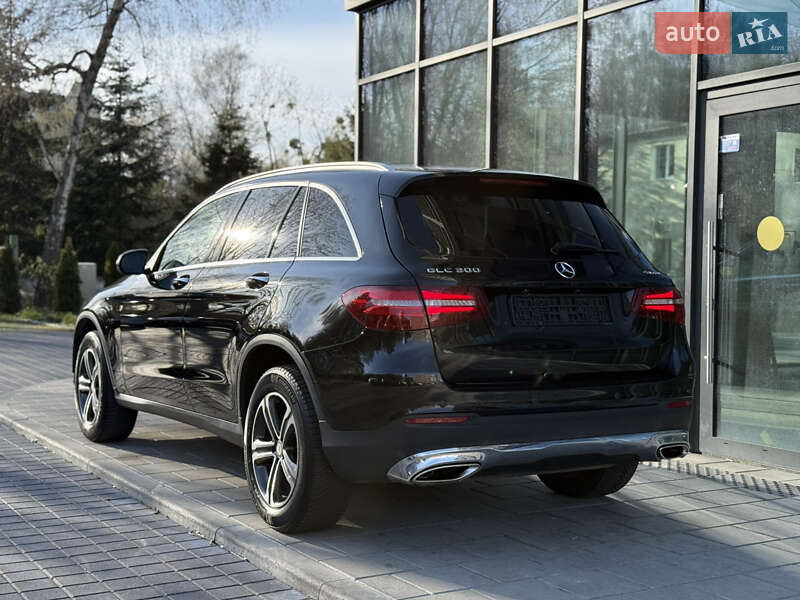 Внедорожник / Кроссовер Mercedes-Benz GLC-Class 2016 в Львове