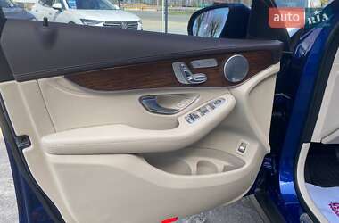Внедорожник / Кроссовер Mercedes-Benz GLC-Class 2019 в 