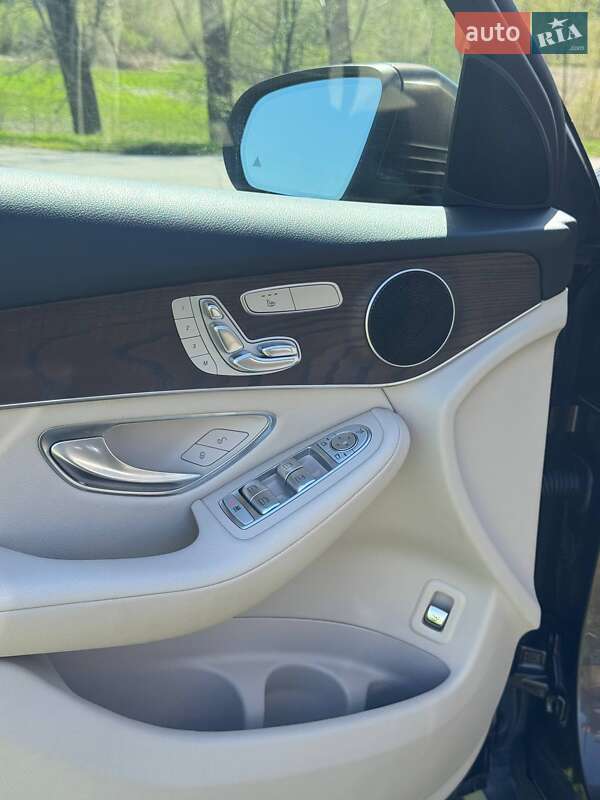 Внедорожник / Кроссовер Mercedes-Benz GLC-Class 2018 в Виннице