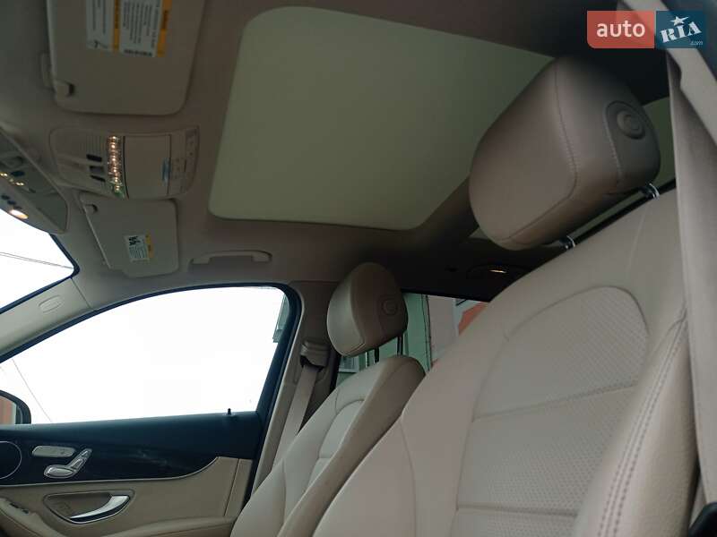 Внедорожник / Кроссовер Mercedes-Benz GLC-Class 2018 в Львове