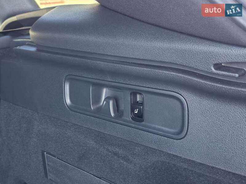 Внедорожник / Кроссовер Mercedes-Benz GLC-Class 2023 в Тернополе