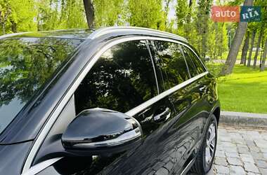 Внедорожник / Кроссовер Mercedes-Benz GLC-Class 2018 в 