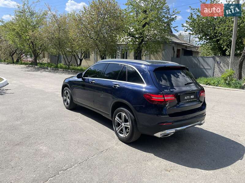 Позашляховик / Кросовер Mercedes-Benz GLC-Class 2016 в Харкові